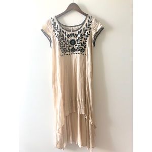 Free People crepe cream dress w/black embroidery